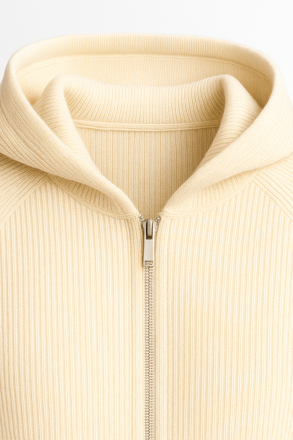 Zelano Merino Hooded Sweater Beige