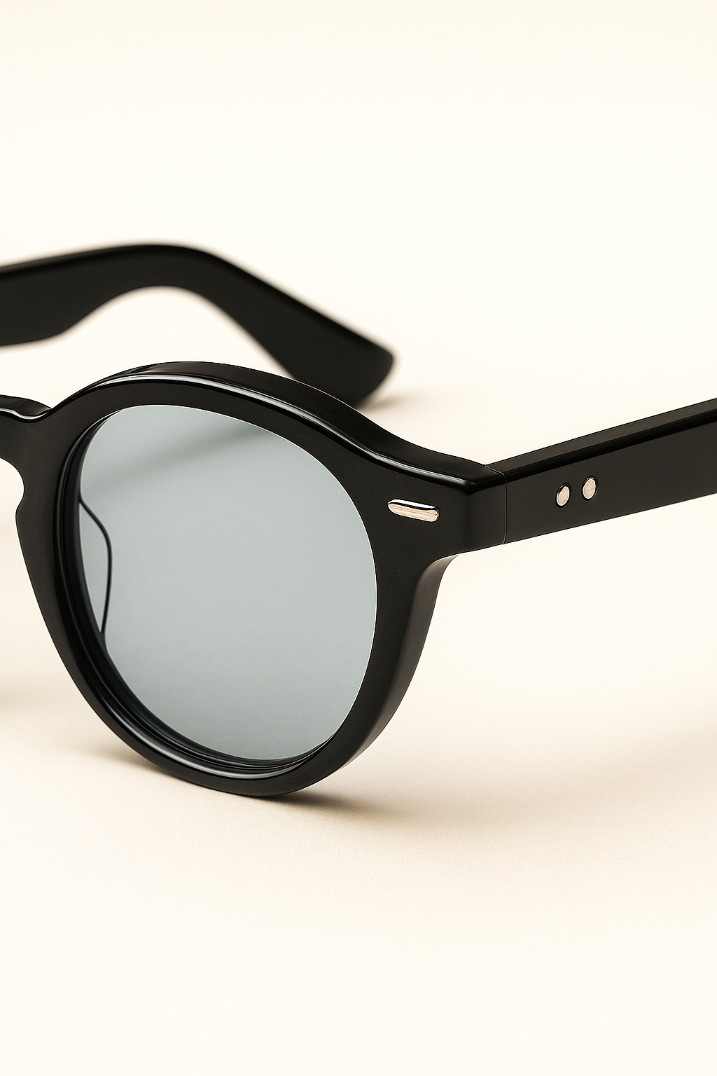 Narilo Sunglasses Jet Black