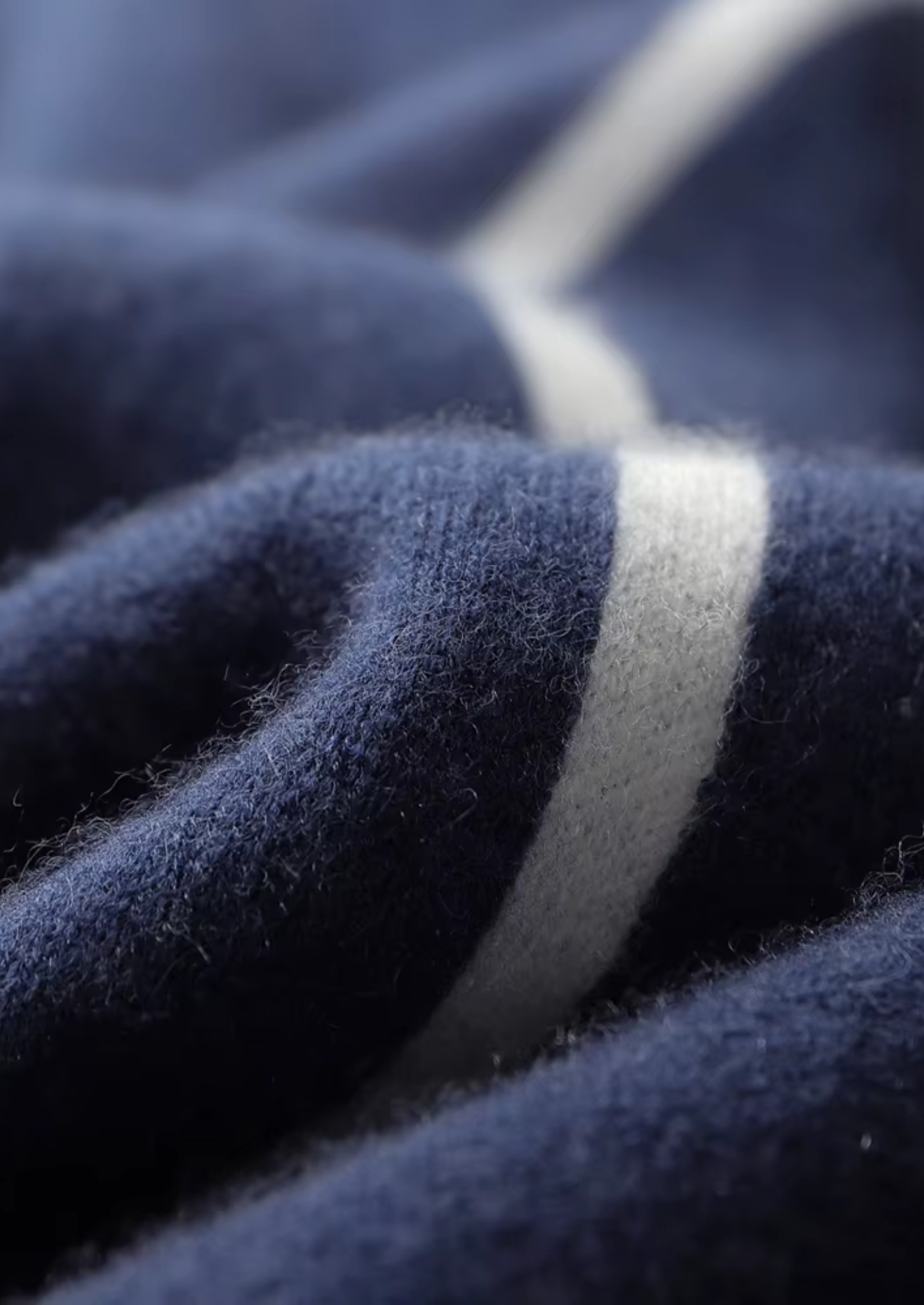 Ladore Cashmere Hooded Set Navy