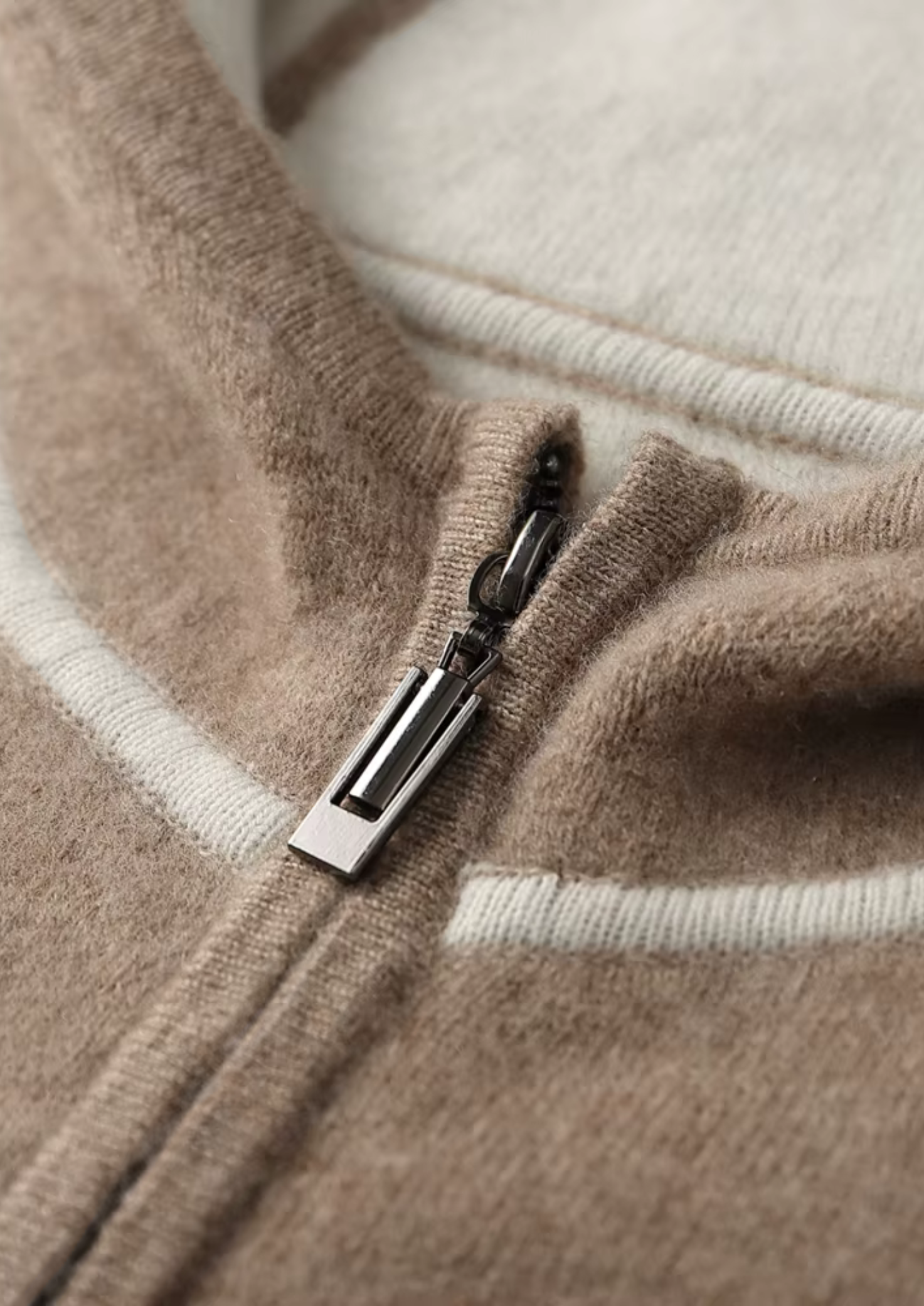 Ladore Cashmere Hooded Set Beige