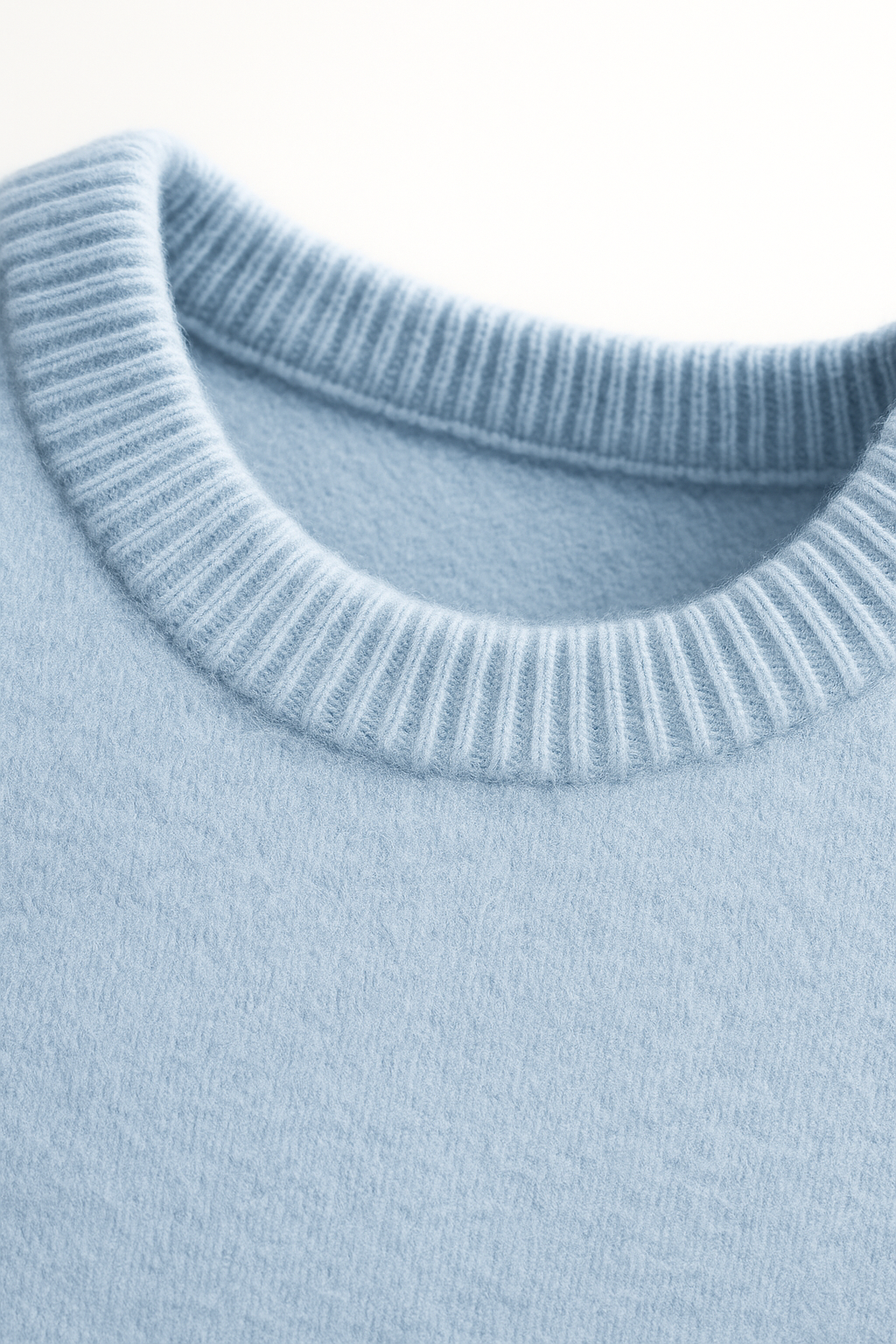 Averin Cashmere Knit Light Blue