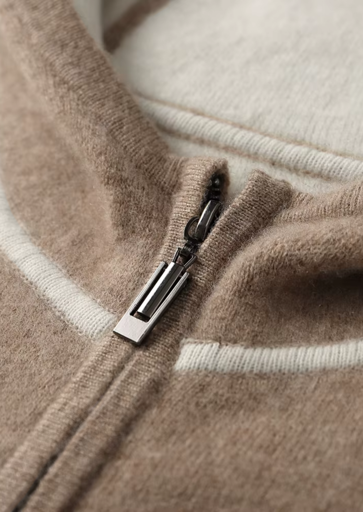 Ladore Cashmere Hooded Set Beige
