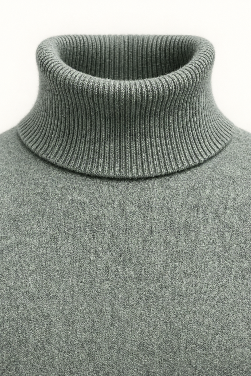 Paravi Wool Turtleneck Sage
