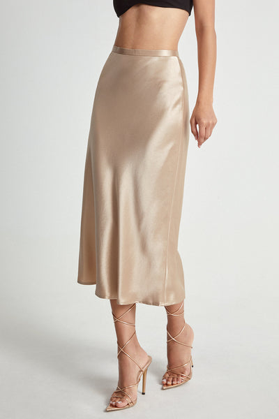 Jupe midi fluide en satin à taille haute