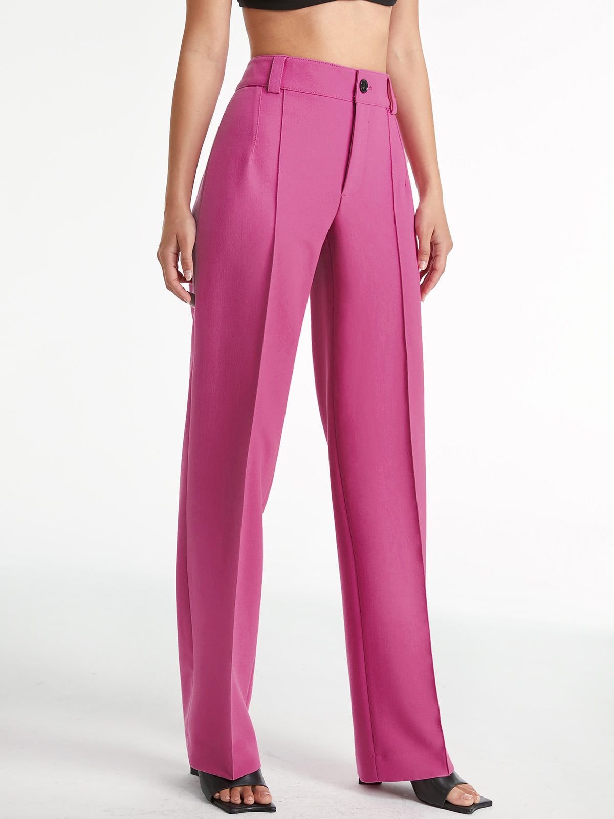 Pantalon droit à taille haute, plissé sur le devant, couleur unie