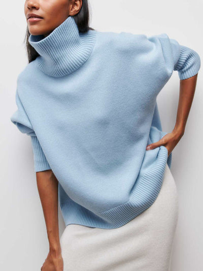 Pull oversize à col roulé bleu ciel