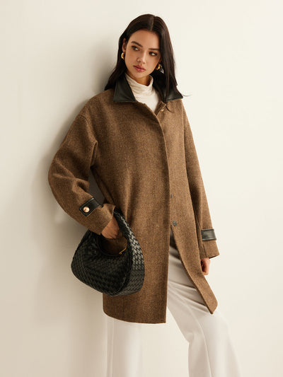 Manteau en laine à col contrasté et boutons