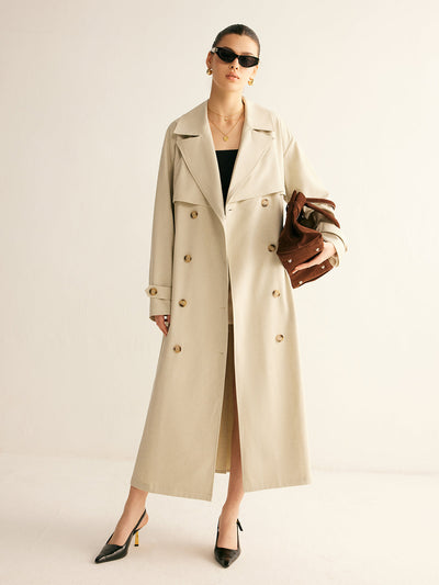 Élégant trench-coat plissé avec ceinture