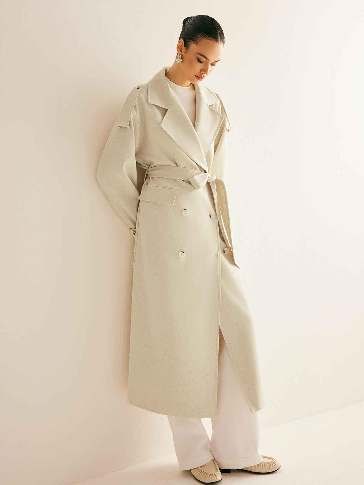Trench-coat à poche poitrine oversize et ceinture