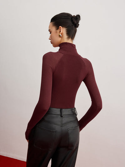 Pull skinny à manches transparentes