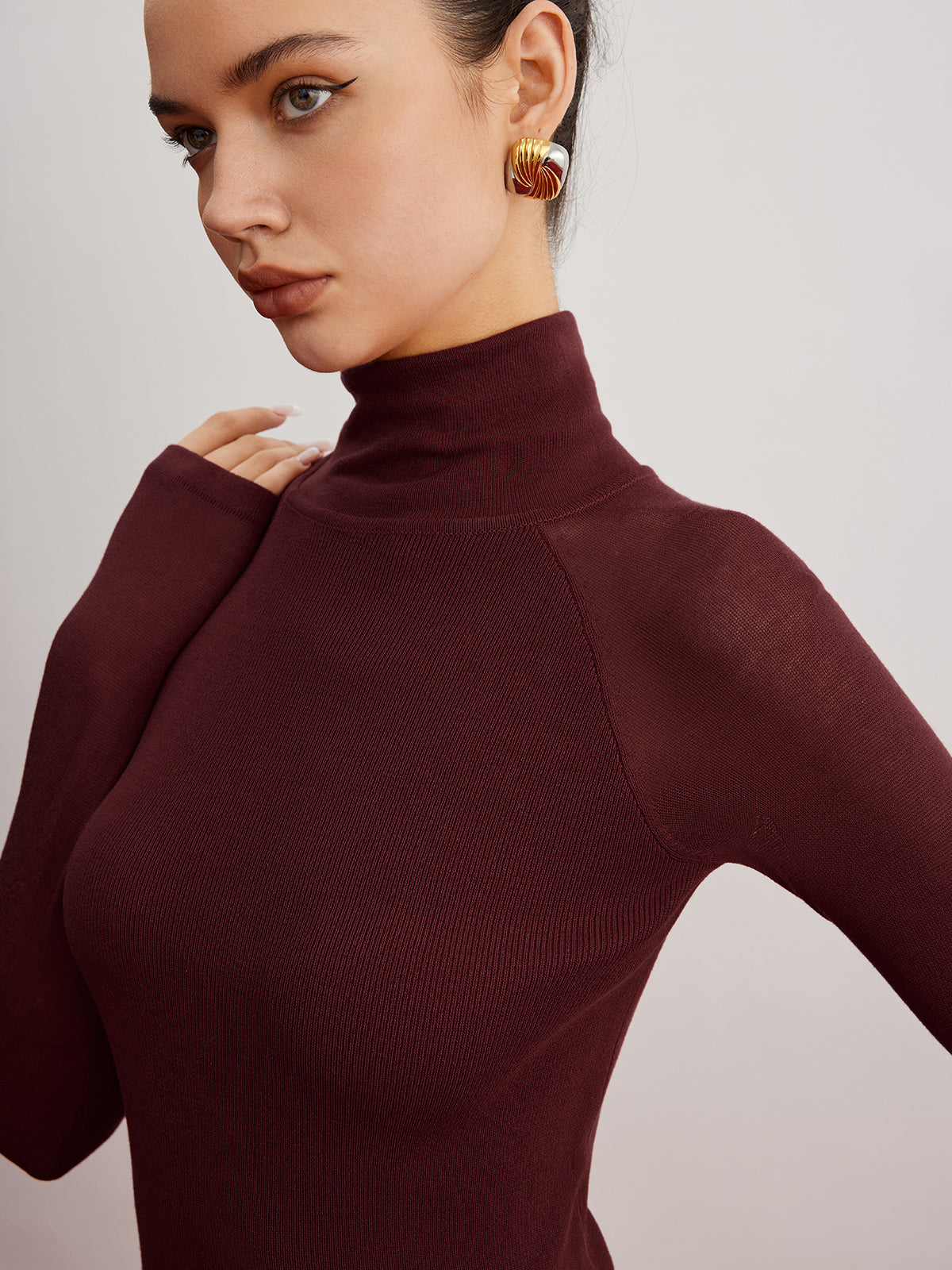 Pull skinny à manches transparentes