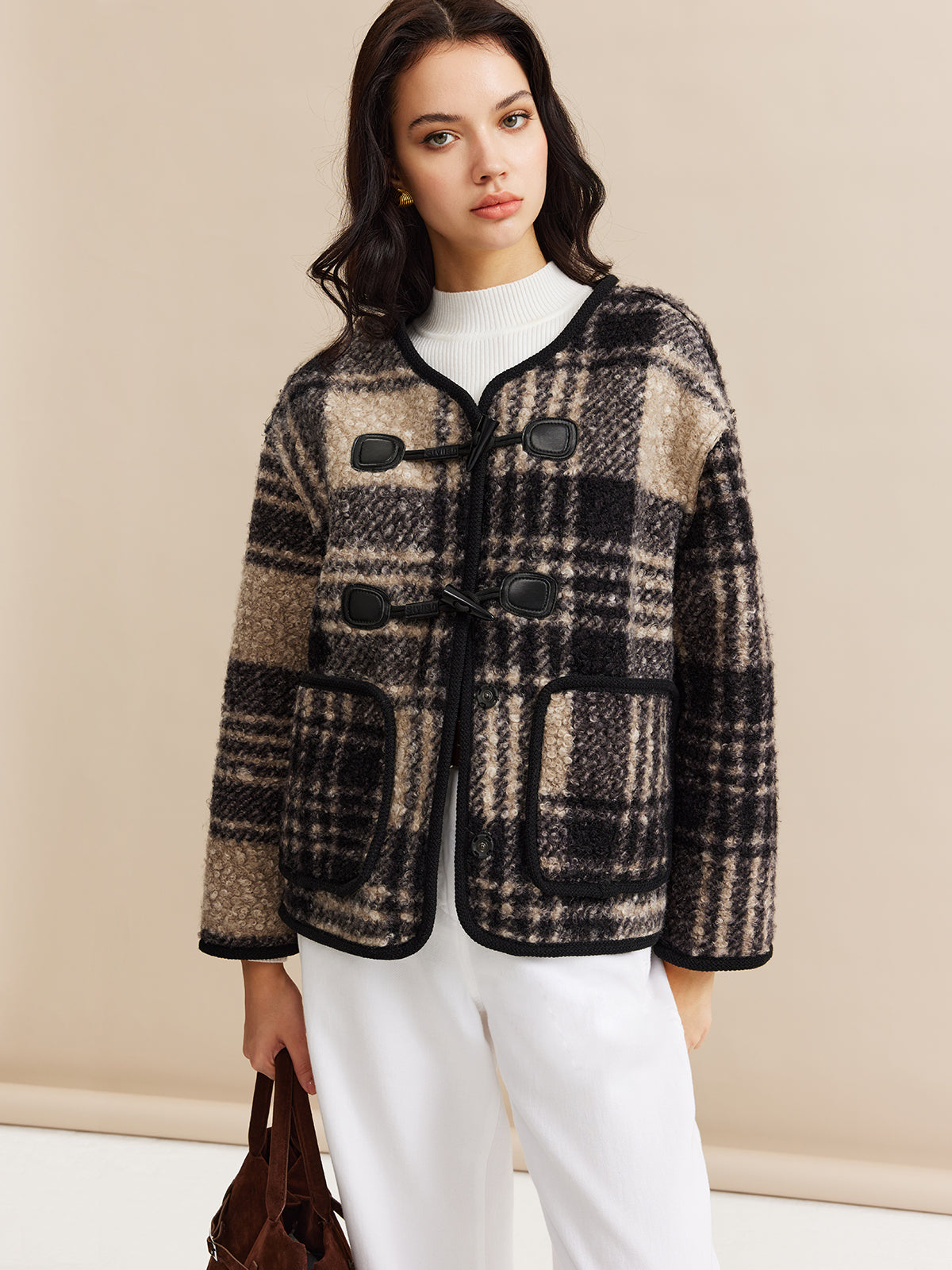 Manteau en tweed à carreaux contrastés