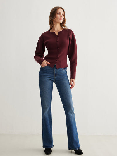 Pull côtelé à boutons et fente