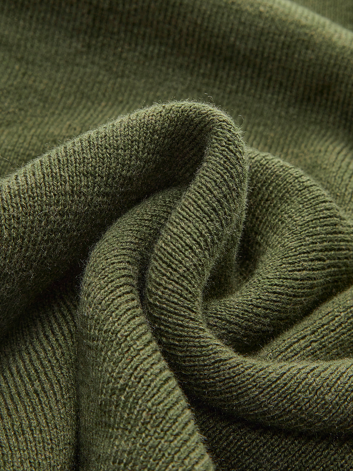 Haut en tricot asymétrique à col asymétrique en laine mélangée