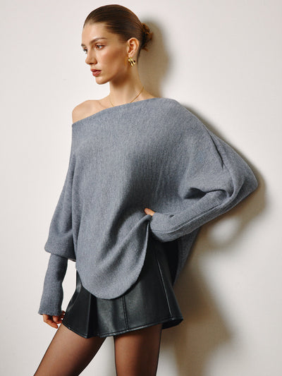 Pull oversize à col asymétrique et manches bouffantes