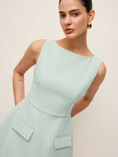 Robe sans manches à détails poches