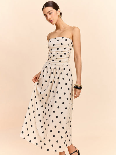 Robe midi froncée sans bretelles à pois