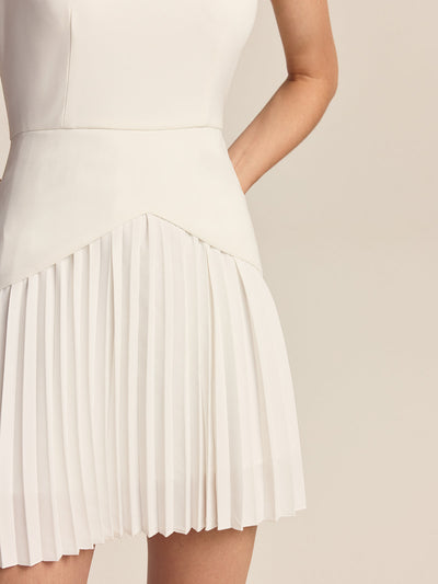 Mini robe à ourlet plissé