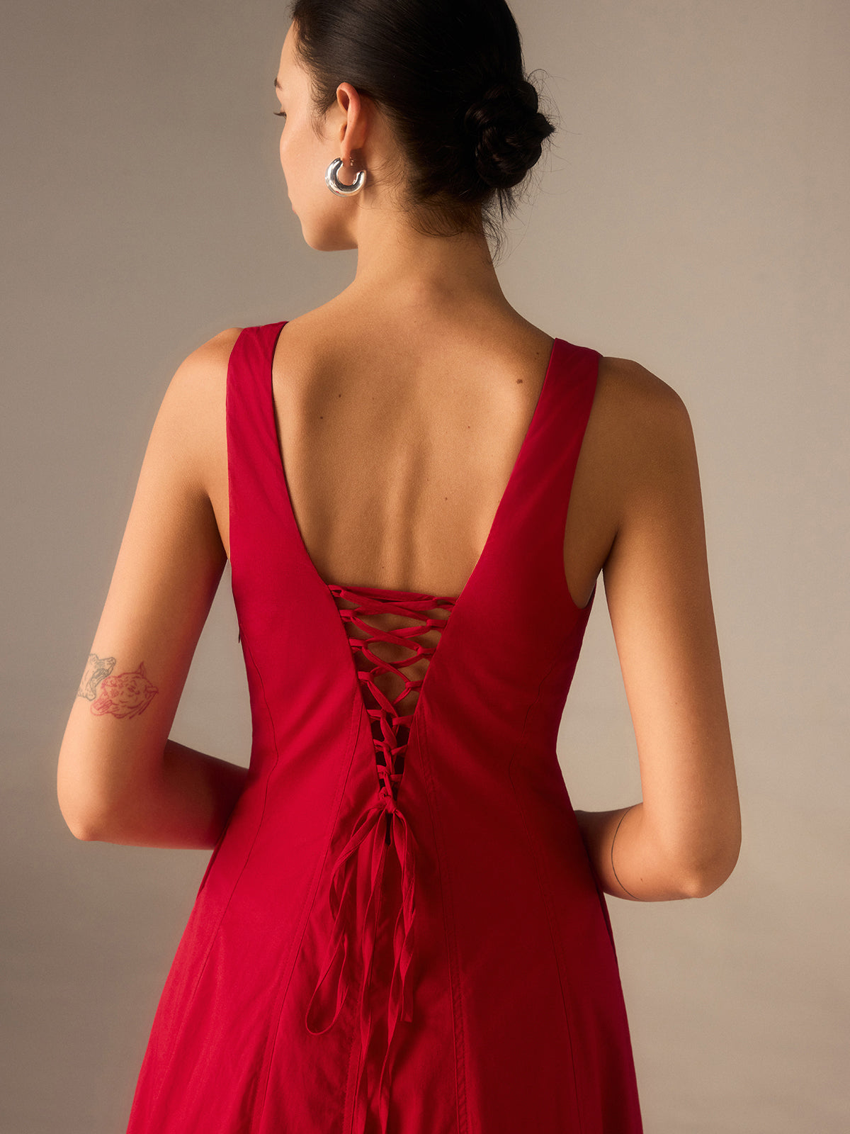 Robe longue en coton avec dos lacé