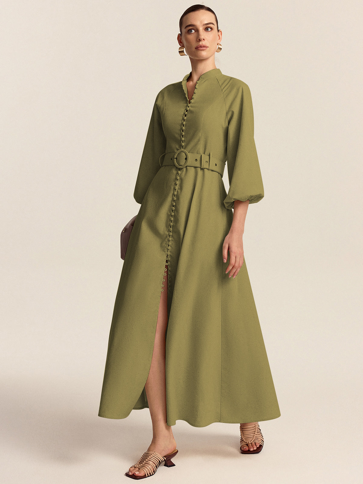 Robe longue à boutons sur le devant et ceinture