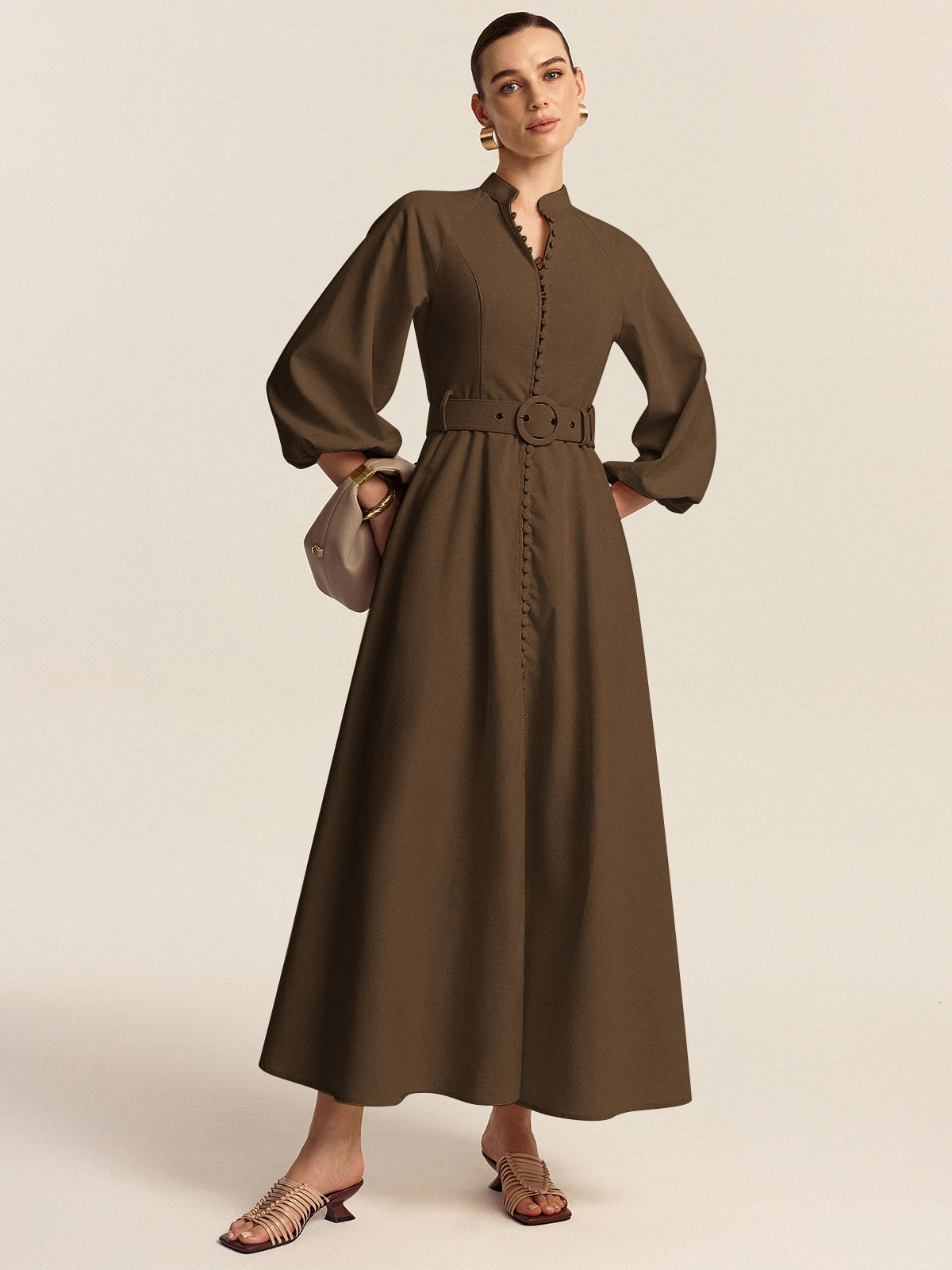 Robe longue à boutons sur le devant et ceinture