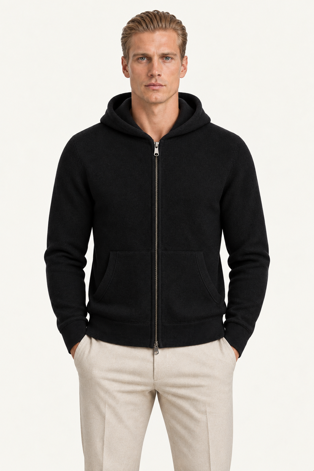Tonari Merino Hooded Zip Black