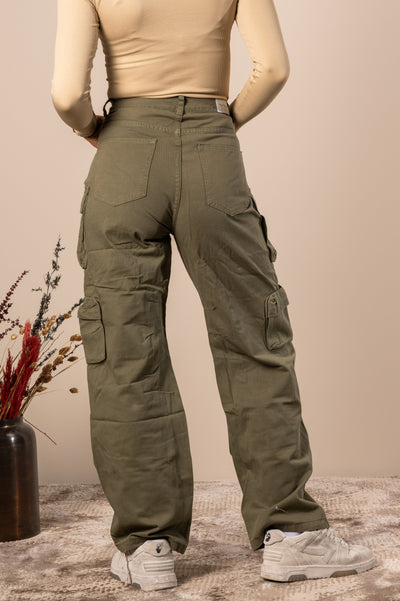 Ladore - Pantalon cargo en kaki