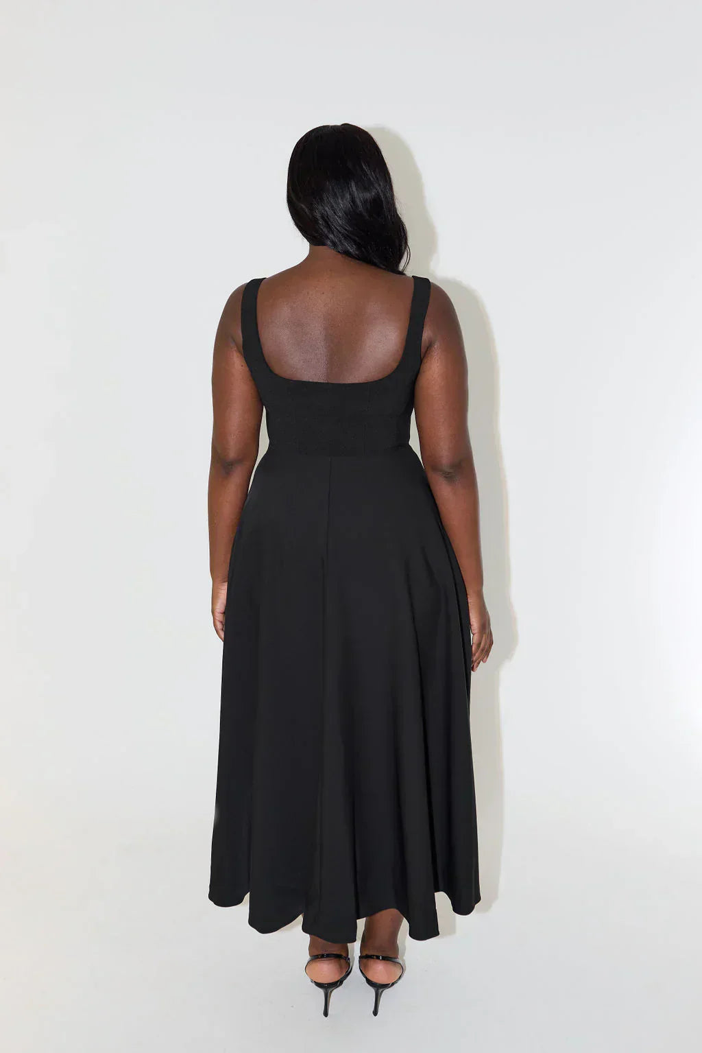 Ladore - Robe midi taille haute à encolure carrée